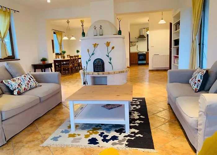 Panorama Vendeghaz בית נופש *